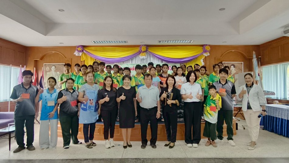 โครงการฝึกอบรมส่งเสริมอาชีพทำขนมไทย